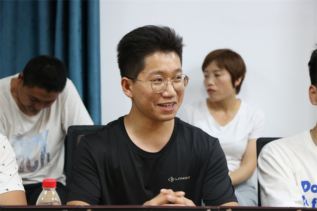 用心守望,相伴青春——竞技体育中心走心欢送2022届毕业生学生运动员