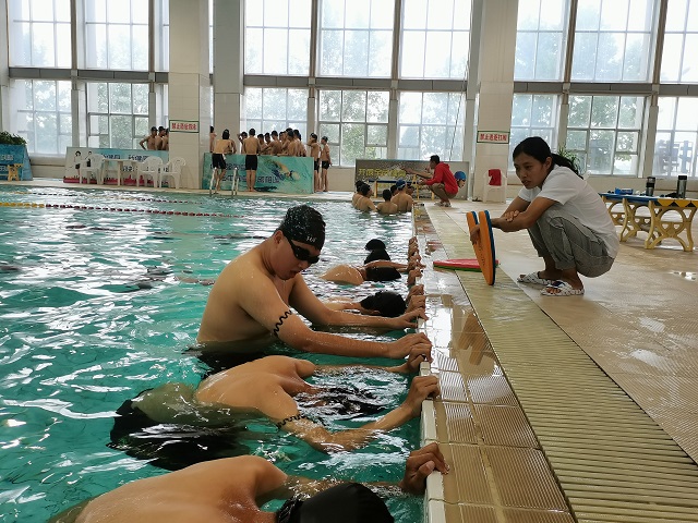 校运动队拉开冬训帷幕,全力备战新赛程